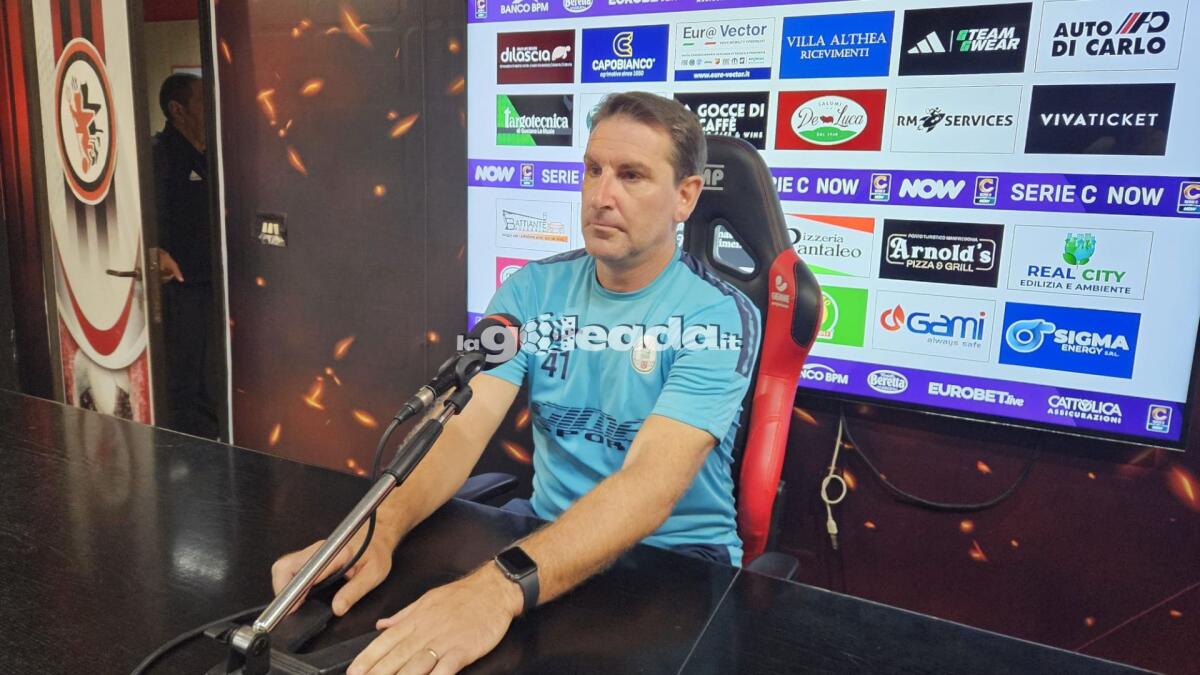 Monopoli, Colombo: "Foggia, gara probante. La loro rosa è di qualità" - Immagine in evidenza: mister Alberto Colombo - crediti: foto di Mario Mescia/lagoleada.it (RIPRODUZIONE VIETATA)