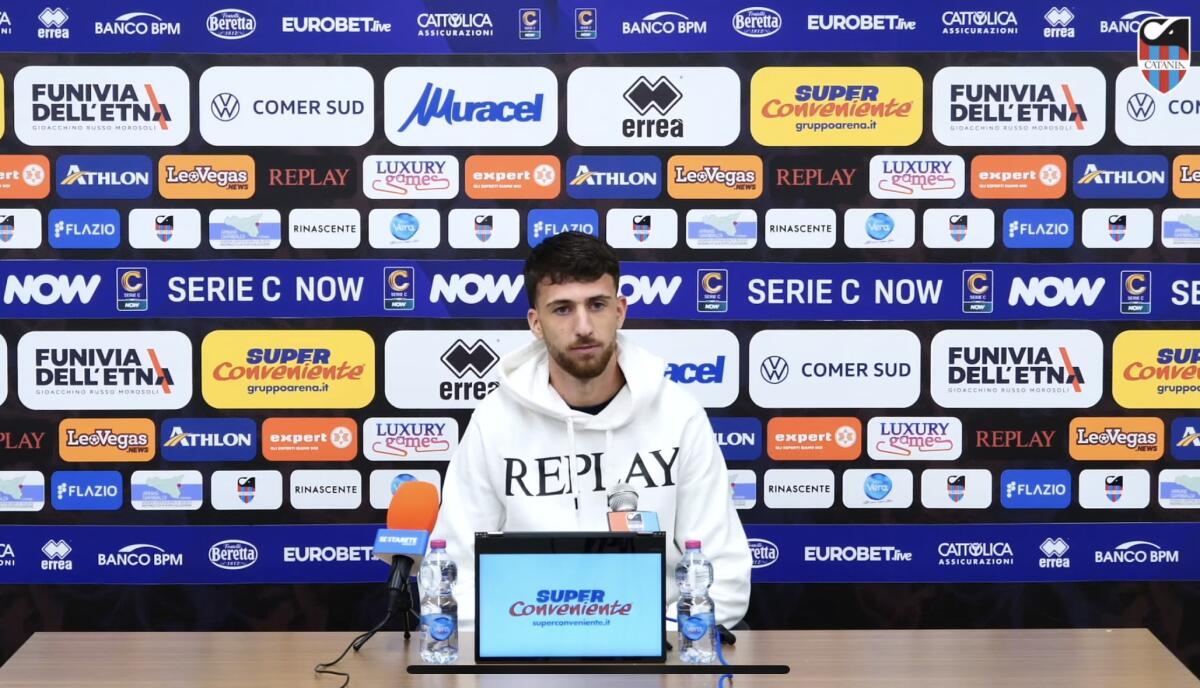 Calciomercato, il Foggia su Ertijon Gega ma c’è concorrenza - Ertijon Gega, screenshot da conferenza stampa canale YouTube Catania FC