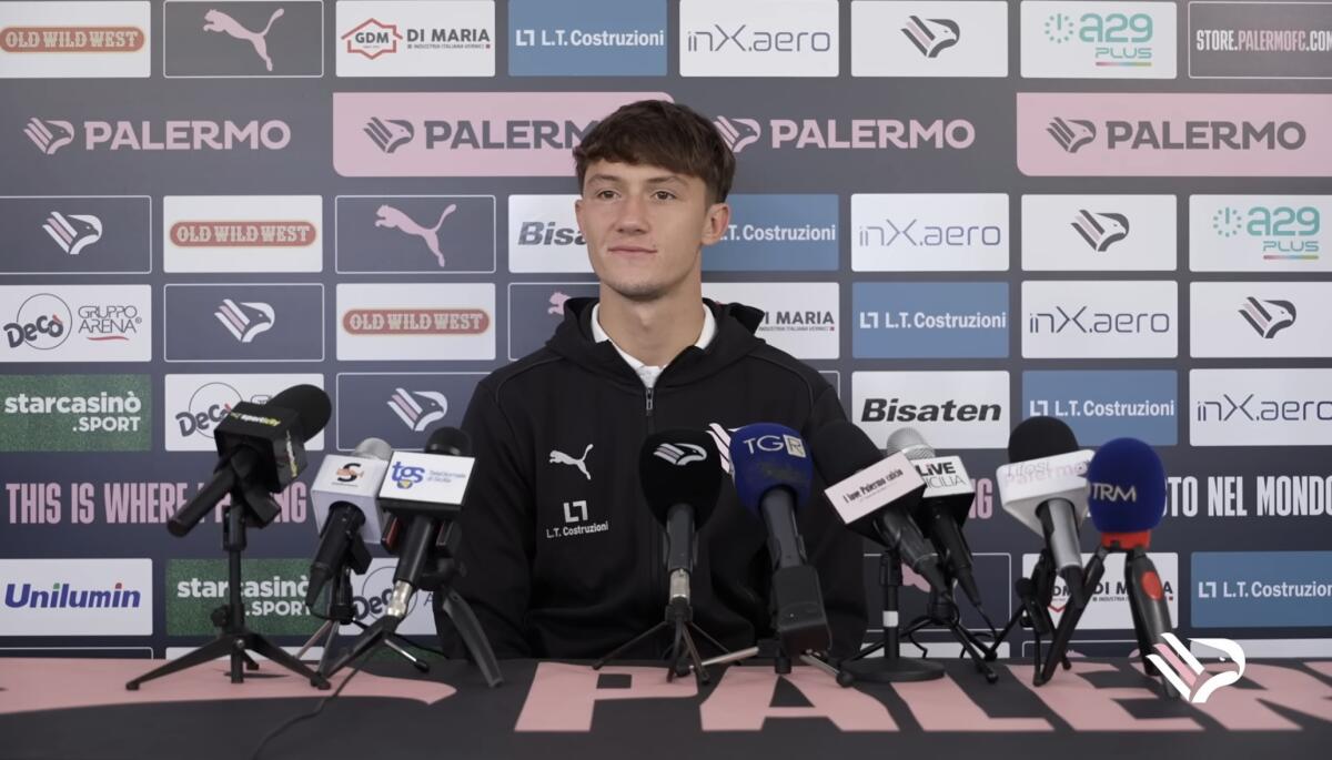 Calciomercato Foggia, contatti col Palermo per Peda - Peda, screen da conferenza del Palermo Fc