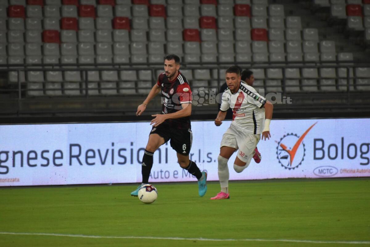 Team Altamura, tra calciomercato e assenze in vista del Foggia - Immagine in evidenza: uno scatto di Team Altamura-Foggia (Serie C - girone C 2024/25) - crediti: foto di Luigia Spinelli/lagoleada.it (RIPRODUZIONE VIETATA)