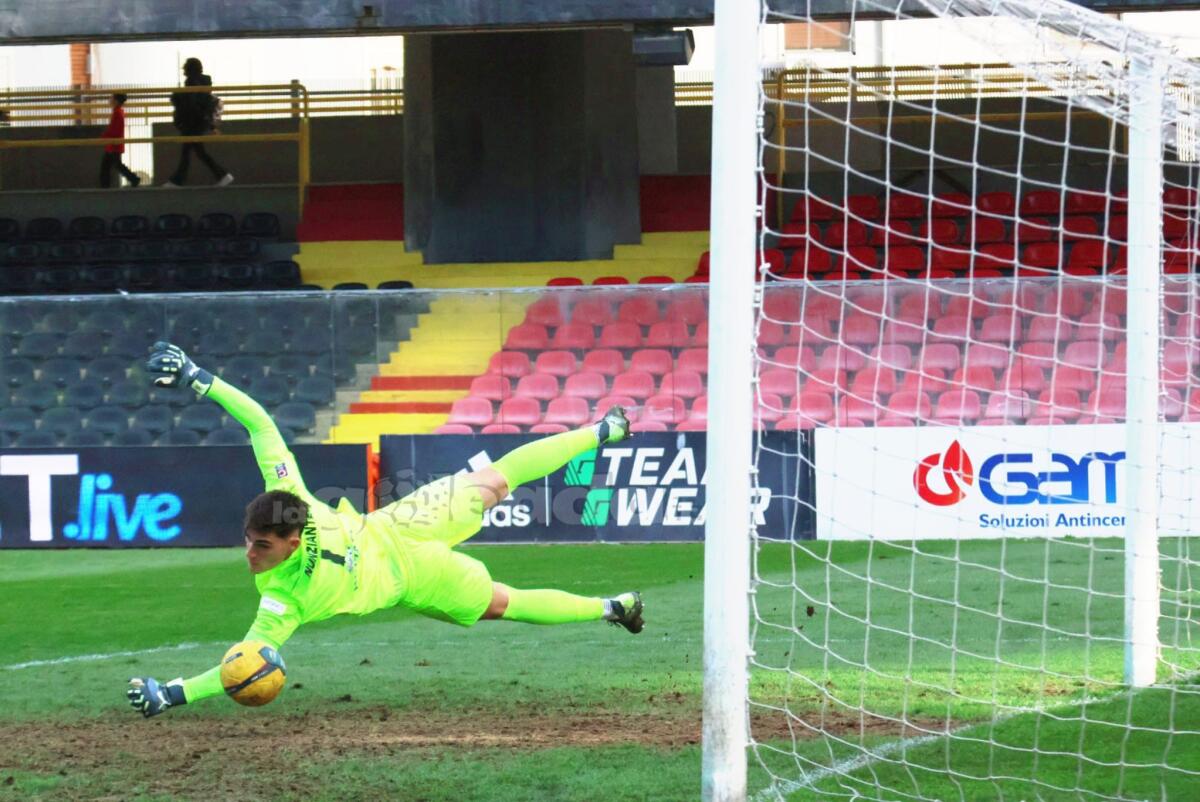Calciomercato Serie C, le operazioni del 28 Gennaio - Immagine in evidenza: uno scatto di Foggia-Benevento (Serie C - girone C 2024/25) - crediti: foto di Monica Carbosiero su gentile concessione dell’autrice. Tutti i diritti riservati all’autrice.