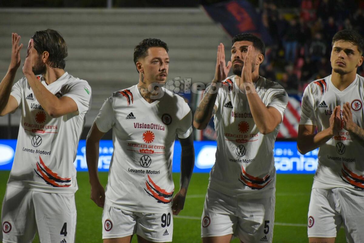 Foggia, Gargiulo saluta: "Ho sentito tanto amore per la squadra" - Immagine in evidenza: uno scatto di Potenza-Foggia (Serie C - girone C 2024/25) - crediti: foto di Luigia Spinelli/lagoleada.it (RIPRODUZIONE VIETATA)