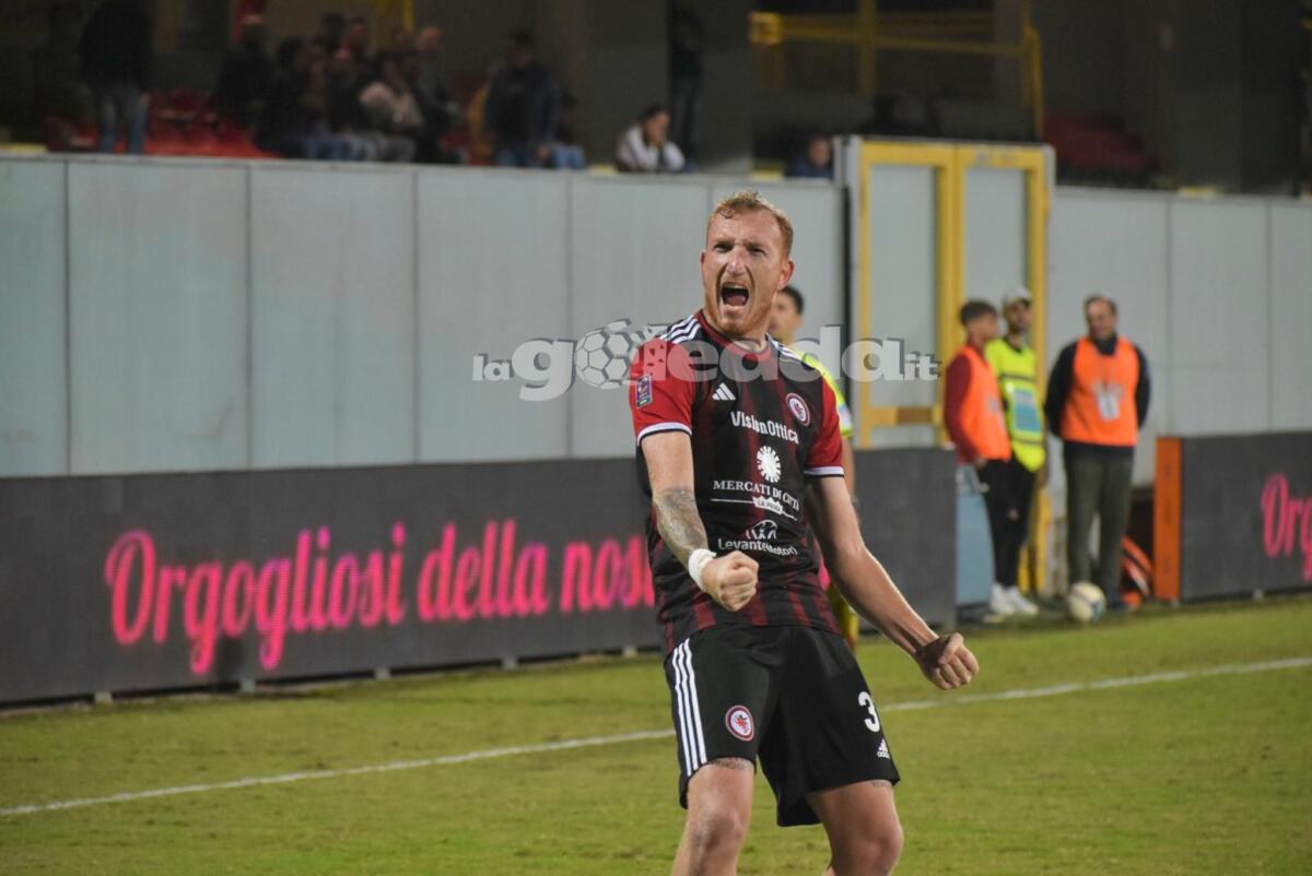 Calciomercato Foggia, occhi dal vertice: il Monopoli punta Salines - Immagine in evidenza: uno scatto di Foggia-Taranto (Serie C - girone C 2024/25) - crediti: foto di Luigia Spinelli (RIPRODUZIONE VIETATA)