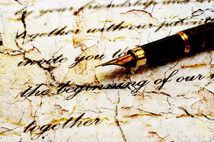 Il manoscritto più strano al mondo - qrios.it (DepositPhoto)