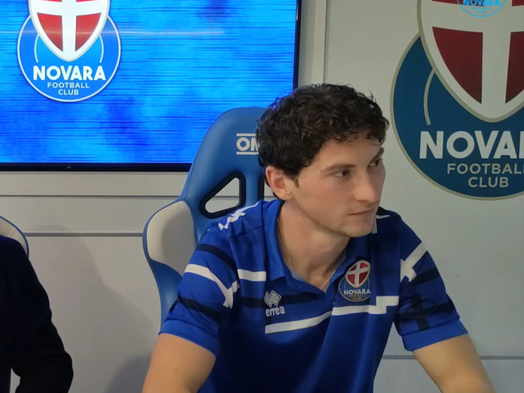Easton Ongaro, crediti: screen da presentazione Novara FC