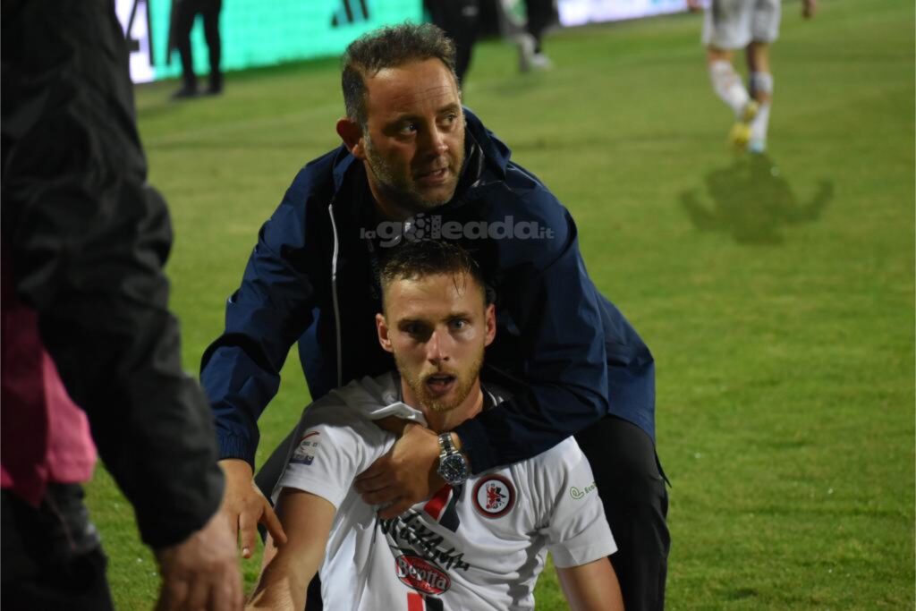 Immagine in evidenza: uno scatto di Foggia-Audace Cerignola (playoff Serie C 22/23) - crediti: foto di Luigia Spinelli (RIPRODUZIONE VIETATA)
