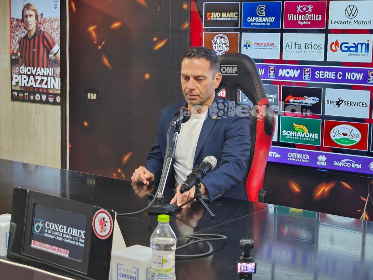 Foggia, Zauri: "Colpa mia la sconfitta. Le espulsioni..." - Immagine in evidenza: mister Luciano Zauri - crediti: foto di Mario Mescia/lagoleada.it (RIPRODUZIONE VIETATA)