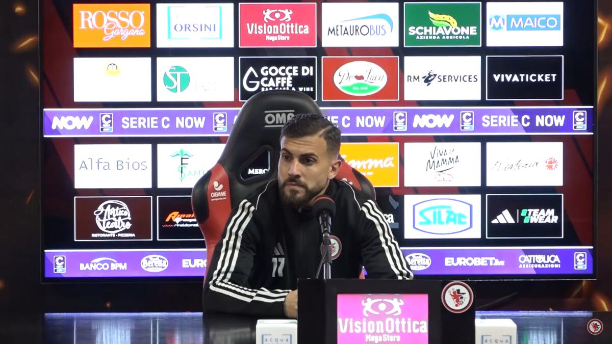 Foggia, Tascone: "Vittoria meritata. Zac e tifosi importanti per noi" - Immagine in evidenza: Simone Tascone - crediti foto: canale ufficiale YouTube Calcio Foggia 1920 (frame da video)