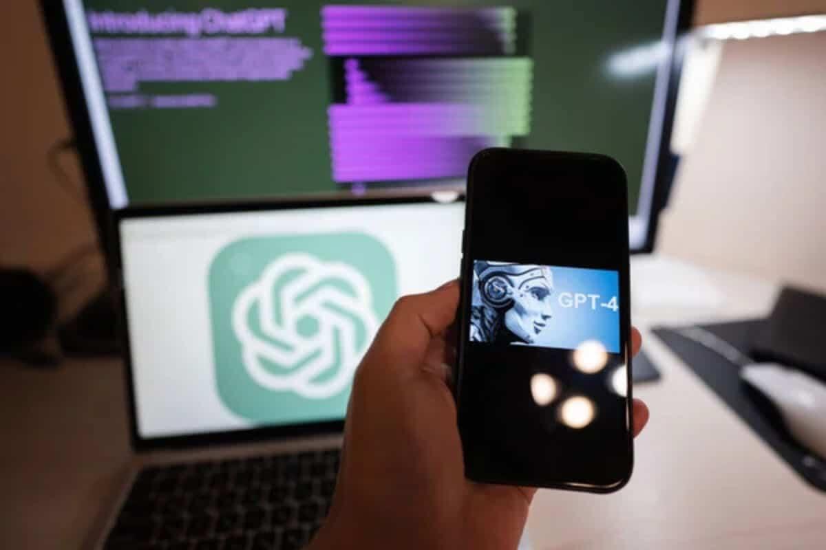 Smartphone sempre più tecnologici: dai display pieghevoli all'IA personale - Come saranno gli smartphone del futuro - findbest.it (DepositPhoto)