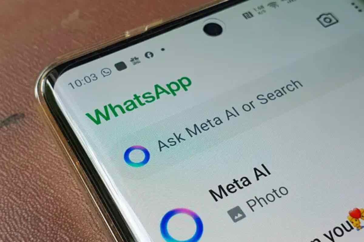 WhatsApp trascrive i vocali: ora puoi leggerli senza ascoltarli - Novità in arrivo su WhatsApp - Findbest.it (DepositPhoto)