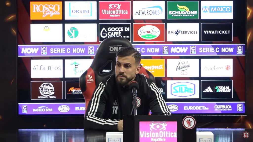 Immagine in evidenza: Simone Tascone - crediti foto: canale ufficiale YouTube Calcio Foggia 1920 (frame da video)