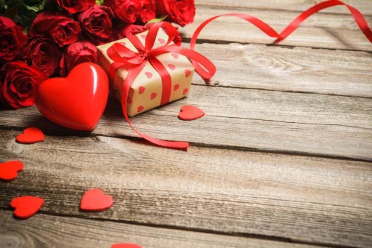 A San Valentino sorprendi tutti con la frase giusta - statodonna.it (DepositPhoto)