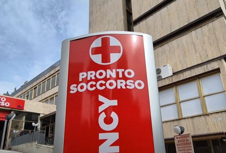 Ospedale Mazzoni (screenshot TvCentroMarche/YouTube) - www.statodonna.it