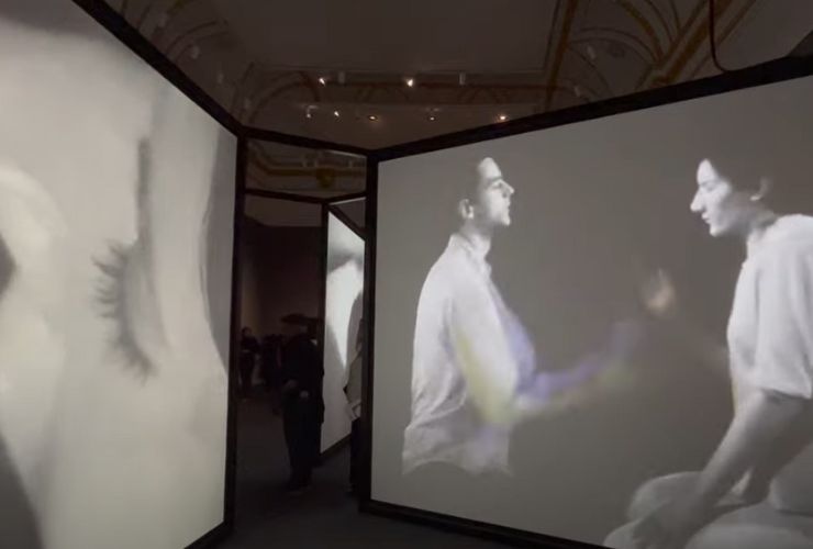 Marina Abramović mostra (screenshot ArtandtheCities - Storia dell'arte e viaggi/YouTube) - www.statodonna.it