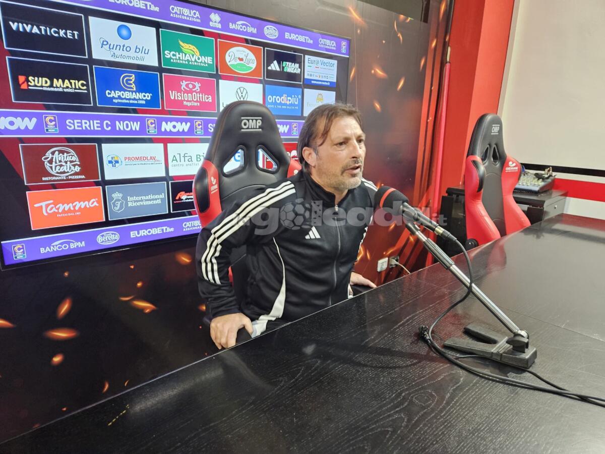 Cerignola, Raffaele: "Abbiamo possibilità per giocarci la B. L'1-1? Fuorigioco" - Il tecnico del Cerignola, Raffaele, foto di Mario Mescia riproduzione vietata