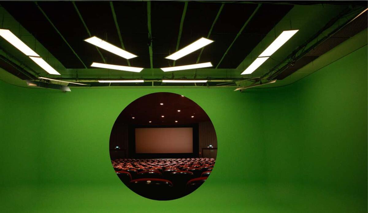 Dallo sfondo verde alla magia del cinema: come utilizzare al meglio un Green Screen - Dal Green Screen al cinema (Canva) - findbest.it