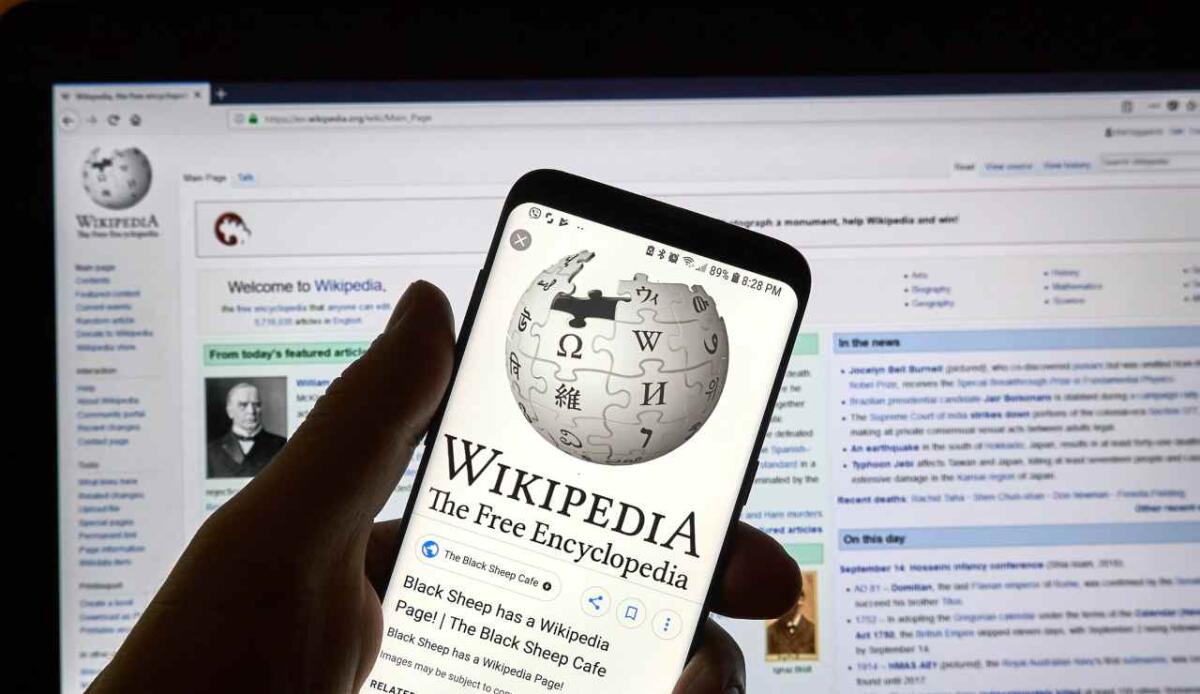 Dai primi click a milioni di voci: la straordinaria storia di Wikipedia - Wikipedia, ecco come funziona e com'è nata (DepositPhotos) - FindBest