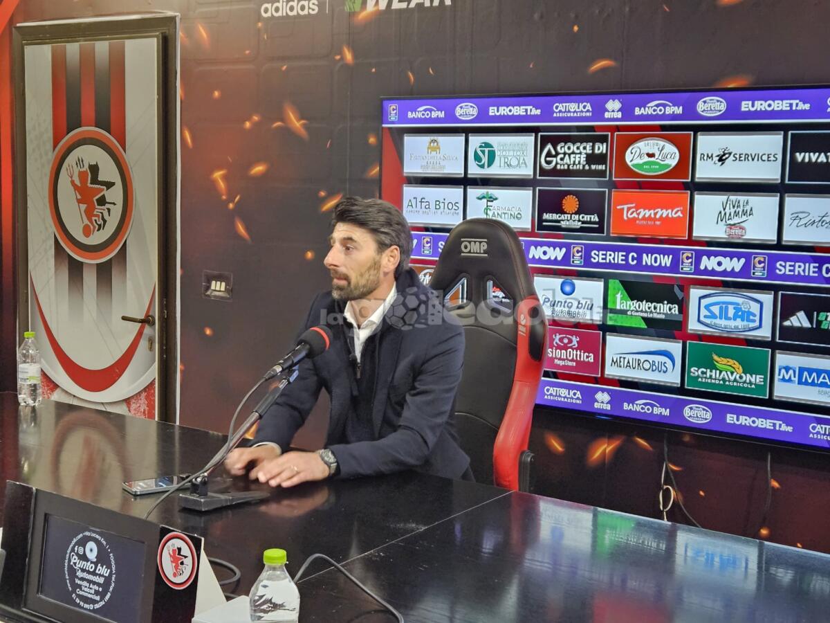 Casertana, Iori: "Il Foggia vorrà fare la partita. Dobbiamo..." - Immagine in evidenza: mister Manuel Iori - crediti: foto di Mario Mescia/lagoleada.it (RIPRODUZIONE VIETATA)