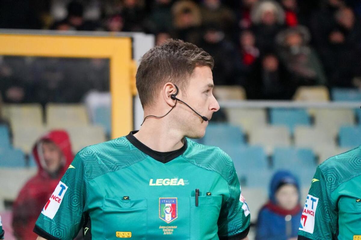 Chi sarà l’arbitro di Foggia-Cavese? Il nome e le statistiche - Immagine in evidenza: arbitro Serie C - crediti: foto di Mario Marino (RIPRODUZIONE VIETATA)