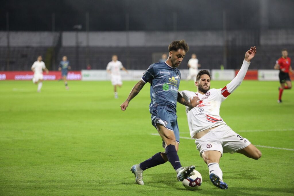 Immagine in evidenza: uno scatto di Cavese-Foggia (Serie C - girone C 2024/25) - crediti: foto di Calcio Foggia 1920/Federico Antonellis
