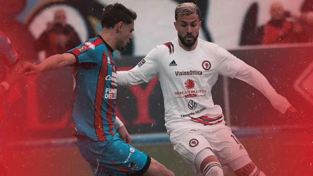 Immagine in evidenza: uno scatto di Catania-Foggia (Serie C - girone C 2024/25) - crediti foto: pagina ufficiale Facebook Calcio Foggia 1920