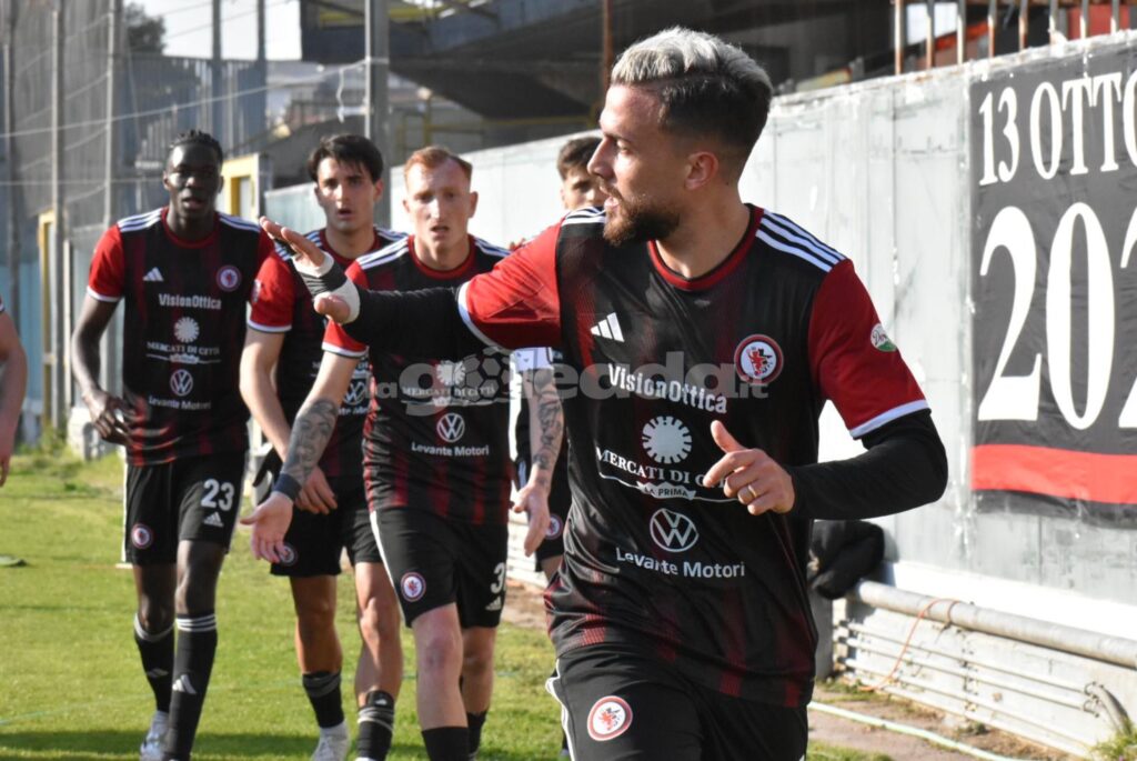 Immagine in evidenza: uno scatto di Foggia-Sorrento (Serie C - girone C 2024/25) - crediti: foto di Luigia Spinelli/lagoleada.it (RIPRODUZIONE VIETATA)