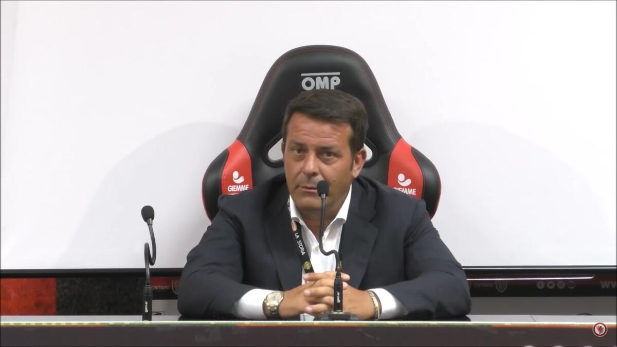 Canonico conferma: "Foggia, capitolo chiuso: ora c'è Bitetto. Gli stipendi..." - Immagine in evidenza: Nicola Canonico - crediti foto: canale ufficiale YouTube Calcio Foggia 1920 (frame da video)