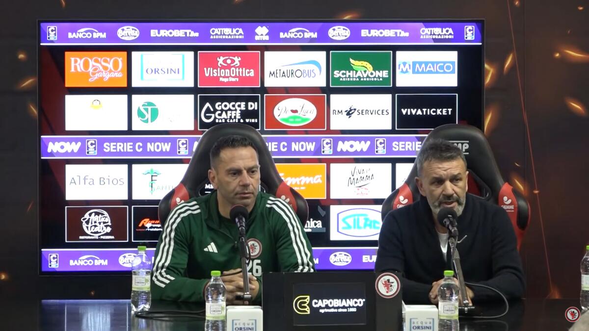 Foggia, a Zauri e Leone le chiavi del "piano salvezza" - Immagine in evidenza: mister Luciano Zauri e il DS Luca Leone - crediti foto: canale ufficiale YouTube Calcio Foggia 1920 (frame da video)