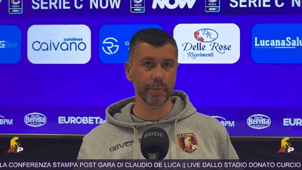 Immagine in evidenza: mister Claudio De Luca - crediti foto: pagina ufficiale Facebook AZ Picerno (frame da video)