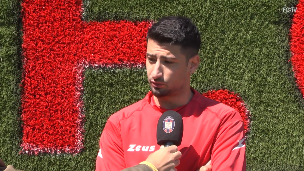 Immagine in evidenza: Riccardo Stronati - crediti foto: canale ufficiale YouTube Crotone Calcio (frame da video)