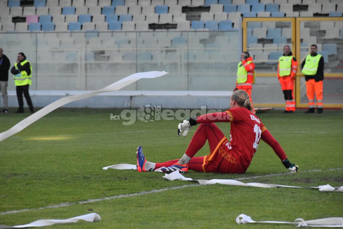 Quando il blasone non basta, il caso di Foggia e Messina - Immagine in evidenza: uno scatto di Foggia-Messina (Serie C - girone C 2024/25) - crediti: foto di Luigia Spinelli/lagoleada.it (RIPRODUZIONE VIETATA)