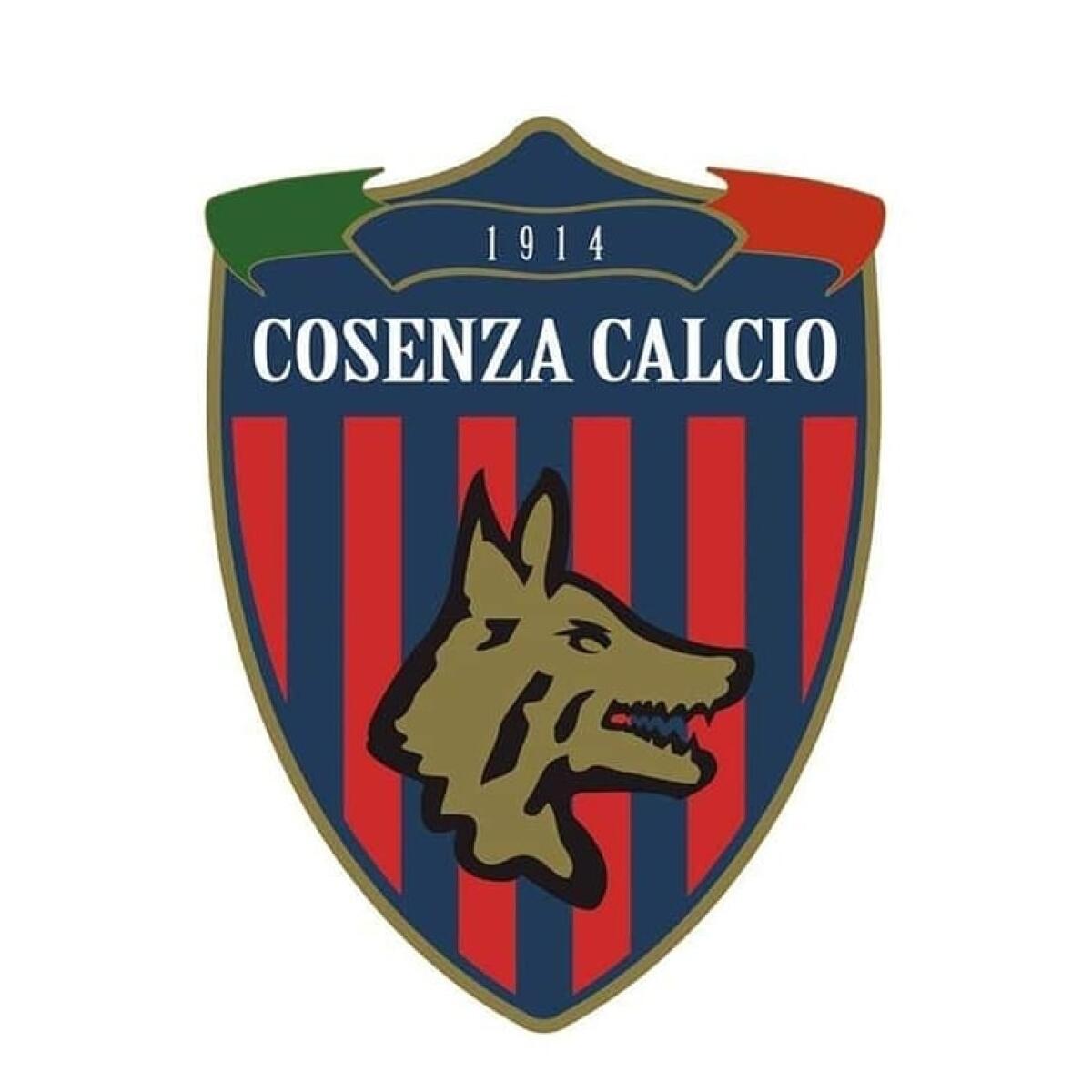 Serie B, c'è la prima retrocessione matematica: Cosenza giù - Immagine in evidenza: stemma Cosenza Calcio - crediti foto: pagina ufficiale Facebook Cosenza Calcio