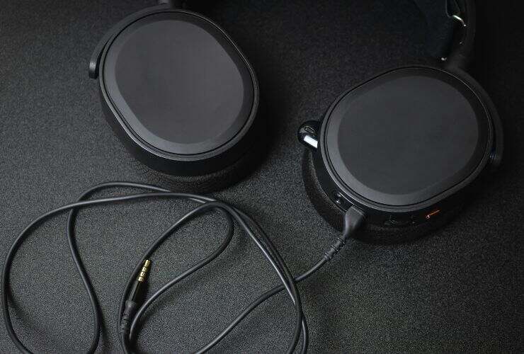 Cuffie con cavo e jack (Canva Foto) - www.findbest.it