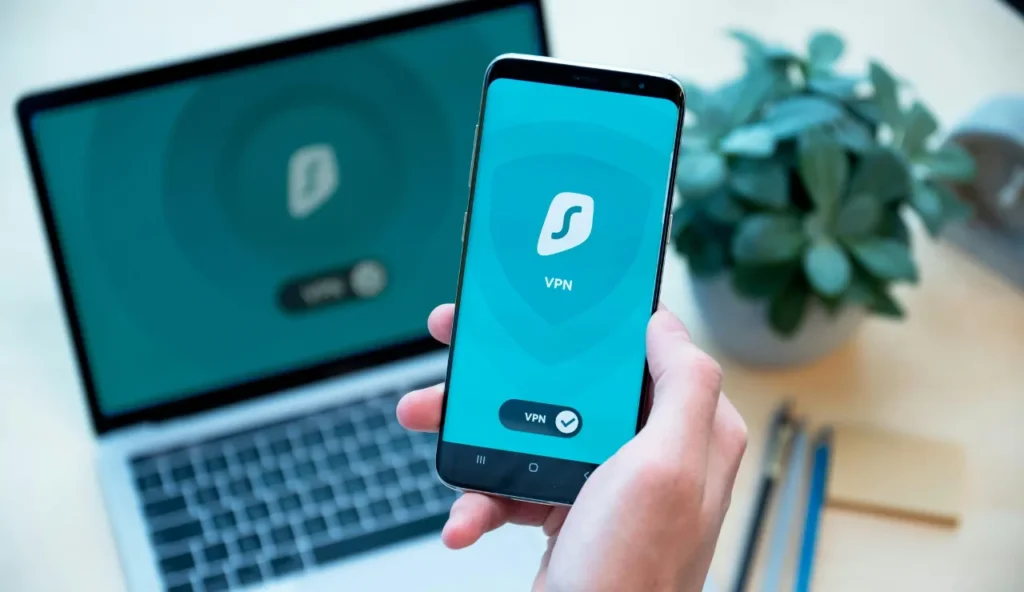 Cos'è una VPN? (Canva FOTO) -  www.qrios.it