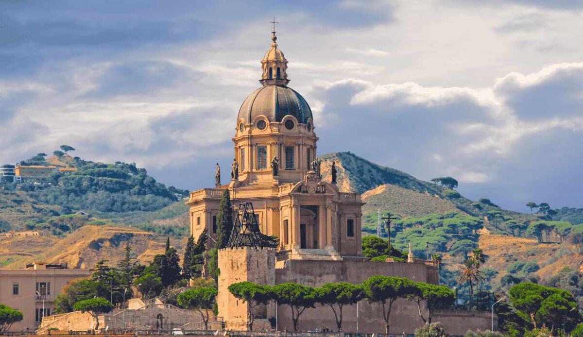 Sicilia, svolta fiscale: sconti IRPEF e incentivi per chi si trasferisce o investe sull’isola - Venite qui! (canva.com) - www.statodonna.it