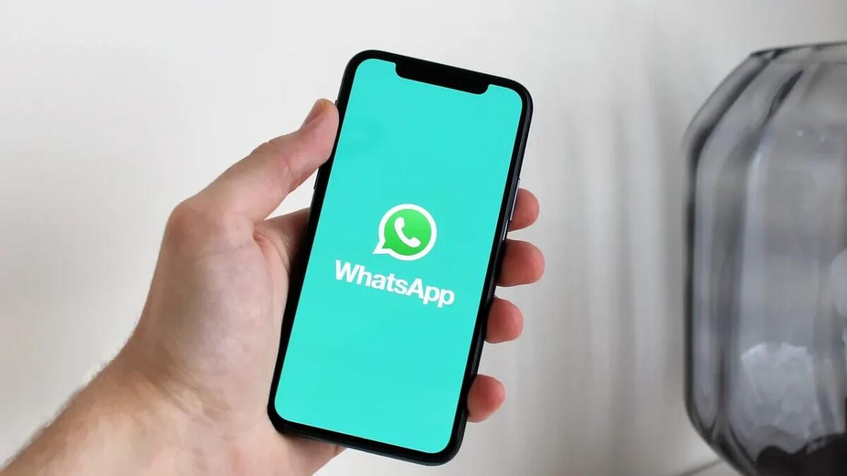 Il dilemma di WhatsApp: pubblicità redditizia o rischio per la privacy? - 