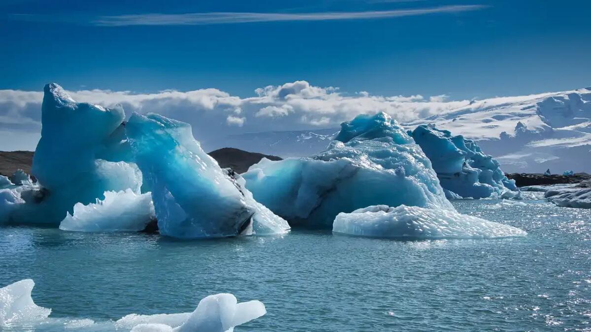 Rivelato un rifugio dell’era glaciale con segreti ancestrali sui monti Blue - 