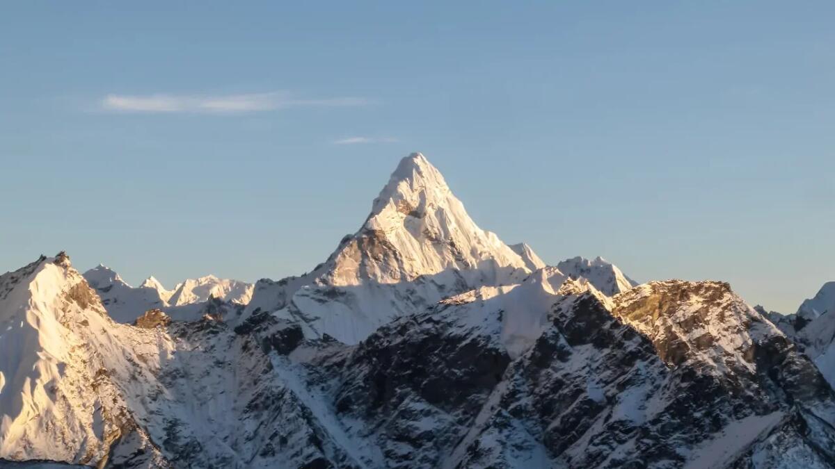 Il monte che sfida le nostre ambizioni (e 14 rivali altrettanto insidiosi) - 
