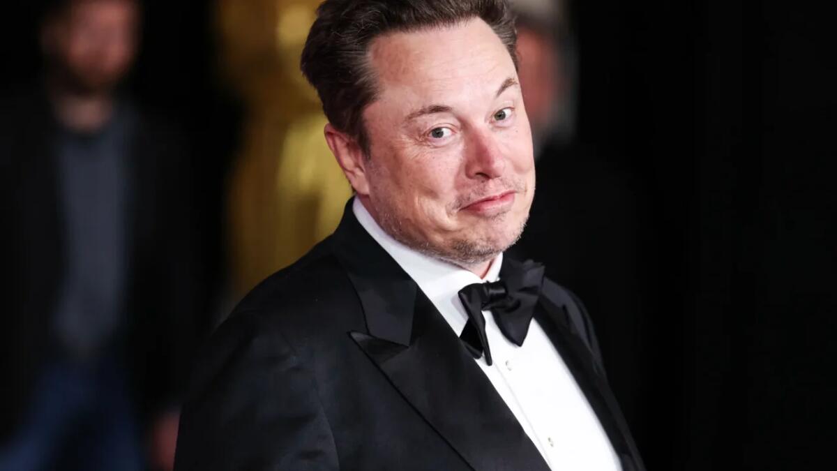 Elon Musk punta a una valutazione stellare per l'AI Grok: 200 miliardi in vista - 