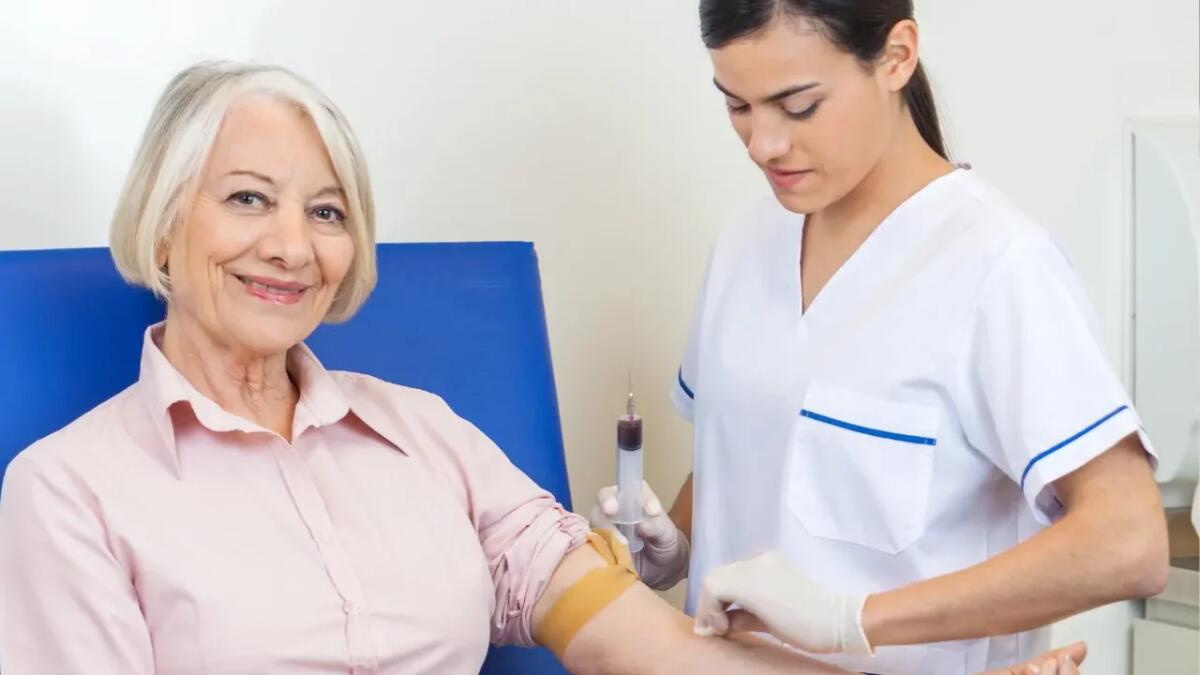 Nuovo test del sangue distingue tra Alzheimer, Parkinson e demenze con un solo esame - 