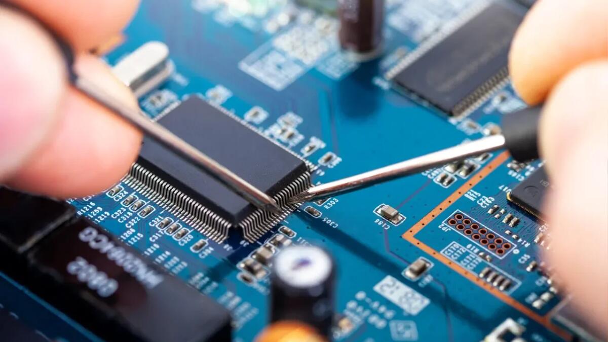 Una nuova frontiera per l’elettronica: una nuova tecnologia permette di stampare i transistor in maniera semplice ed economica - 