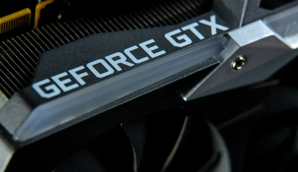 Nvidia supera i 4 trilioni di dollari: prima azienda al mondo a raggiungere questo traguardo storico