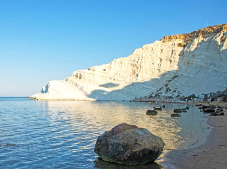 Le spiagge più belle d’Italia: luoghi spettacolari tra falesie, calette e dune dorate