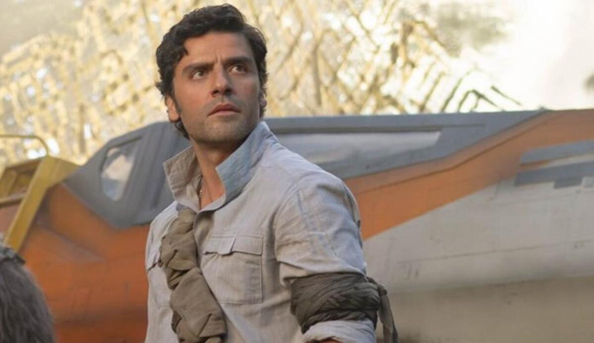 Oscar Isaac tornerebbe ad interpretare Poe Dameron, ma ad una condizione - Oscar Isaac nei panni di Poe Dameron (starwars.com foto) - www.insolenzadir2d2.it