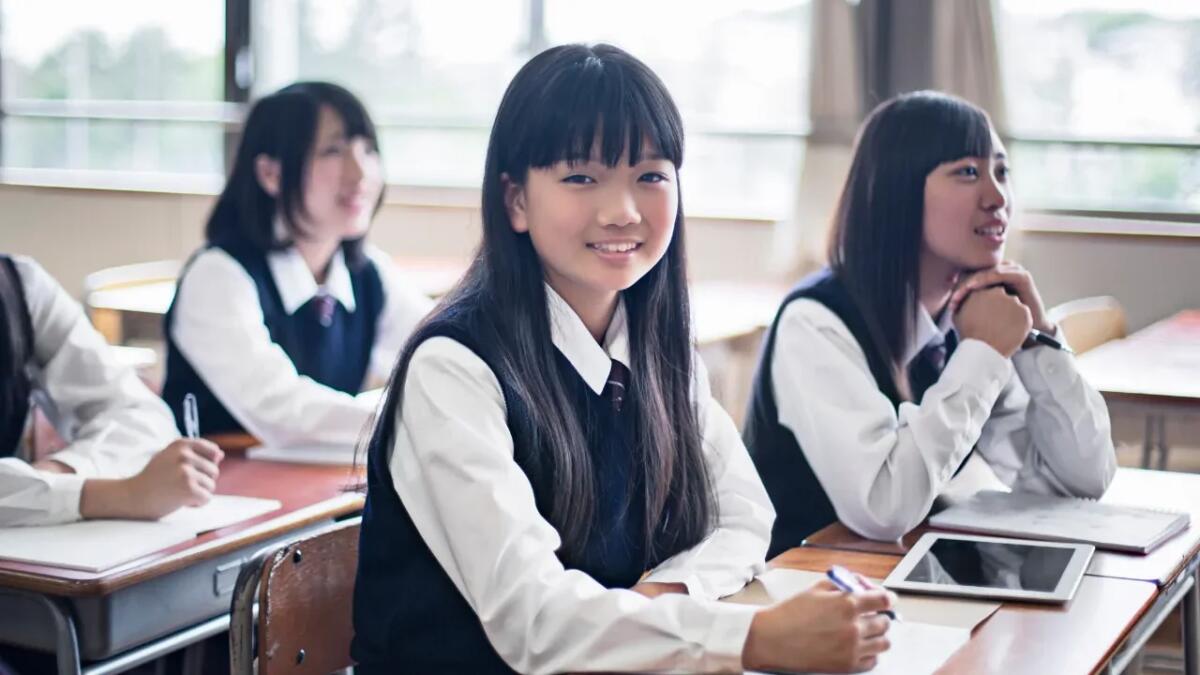 Giappone, studenti in cerca di fortuna: perché visitano i santuari prima degli esami - 