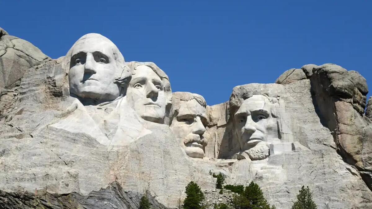 Mount Rushmore, tra gloria e controversie: la storia nascosta del monumento più iconico d’America - 