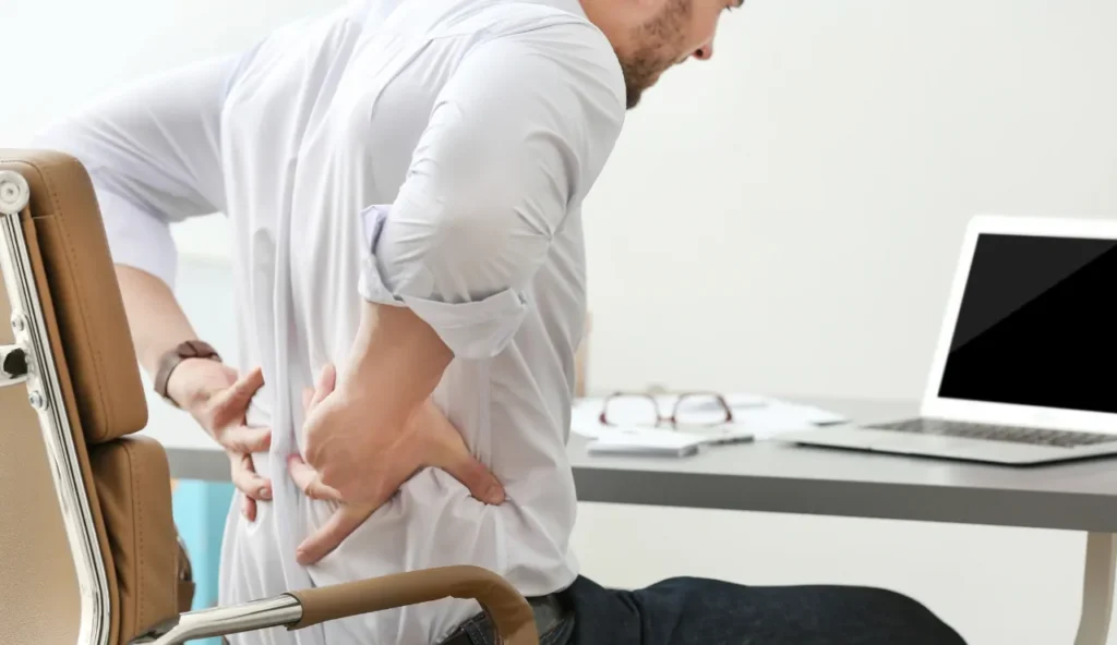 Un breve percorso di psicoterapia può alleviare il mal di schiena per anni