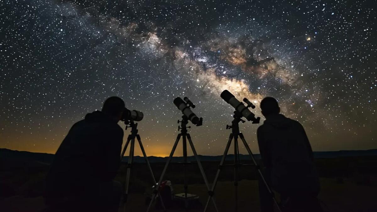 Come gli astronomi amatoriali hanno seguito un asteroide fino al suo impatto in Francia - 
