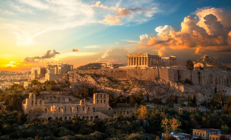 Da Atene a Parigi: città che hanno fatto la storia del pensiero e delle citazioni celebri