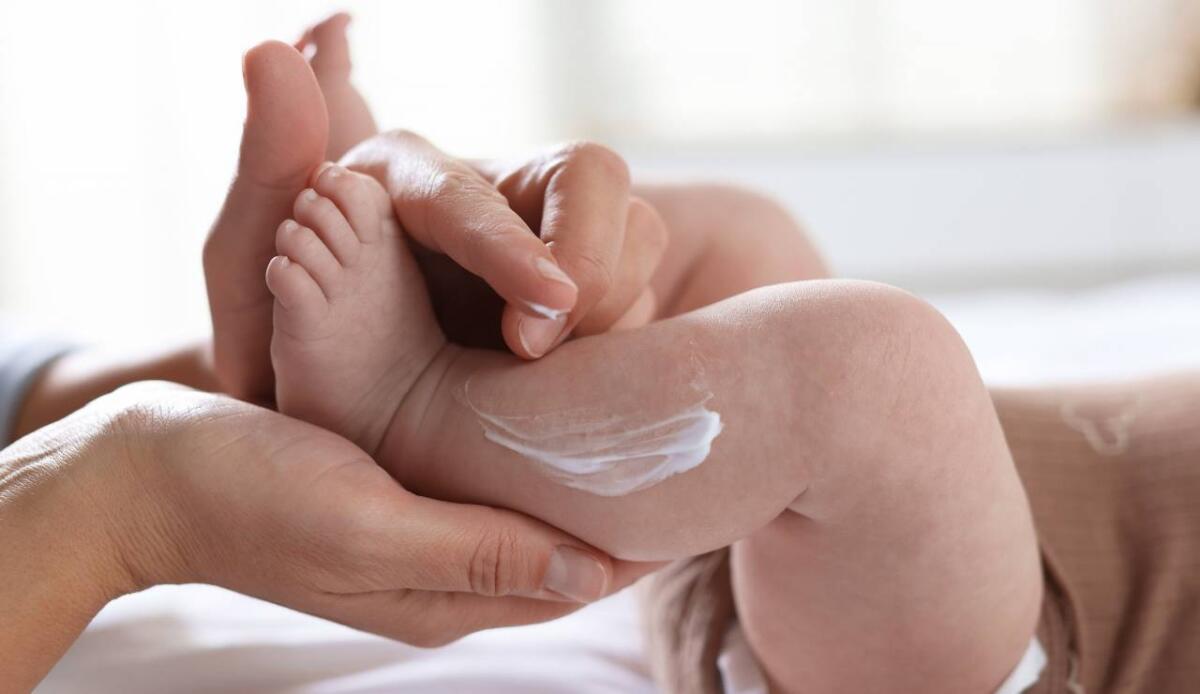 Bagnetto neonato: quando e come farlo al meglio - 